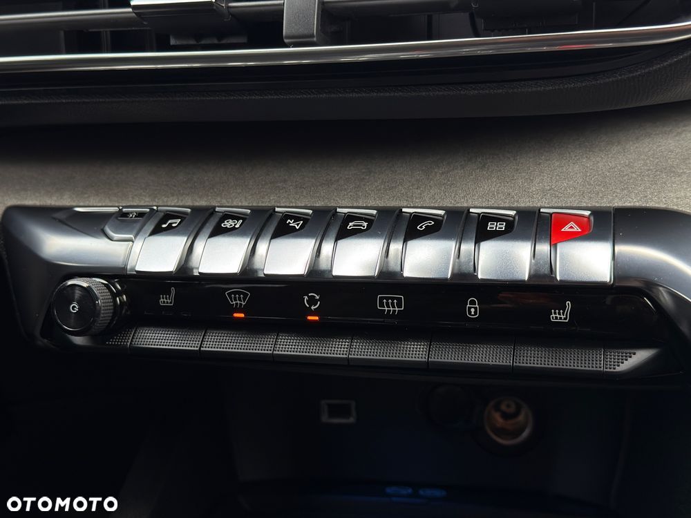 Peugeot 3008 BlueHDi 180 Stop & Start EAT8 GT - 12