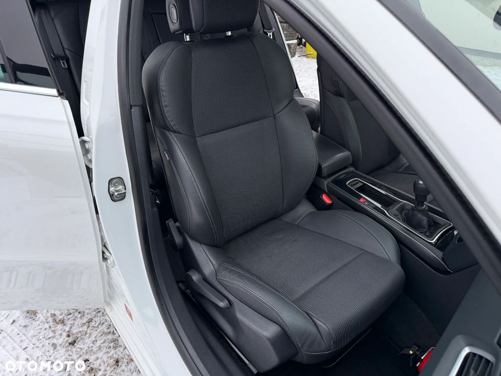 Peugeot 508 HDi FAP 140 Allure - 21