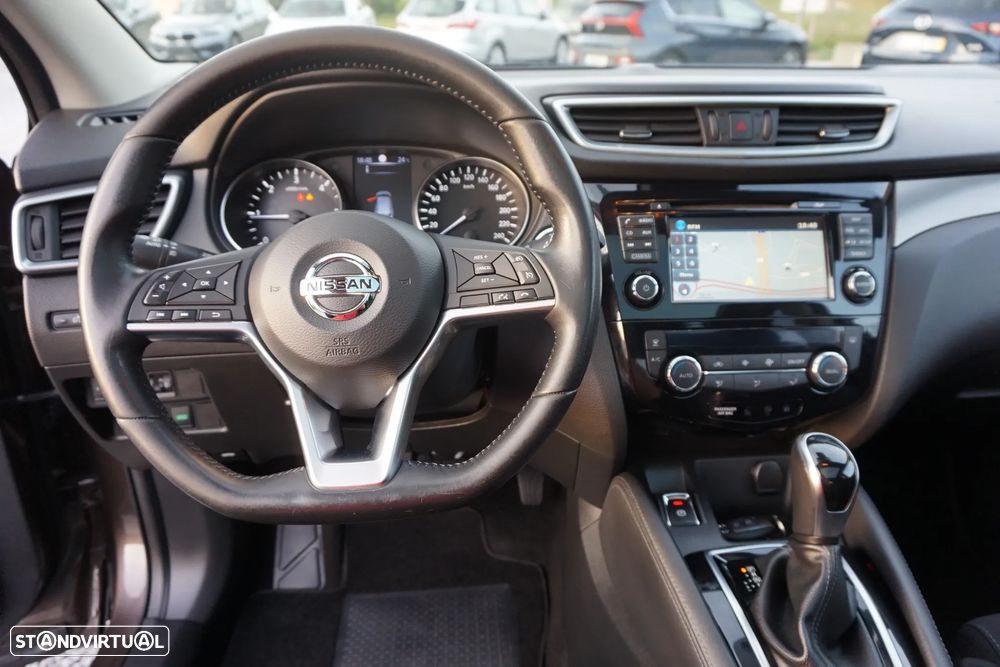 Nissan Qashqai 1.6 dCi N-Connecta 18 Xtronic - 29