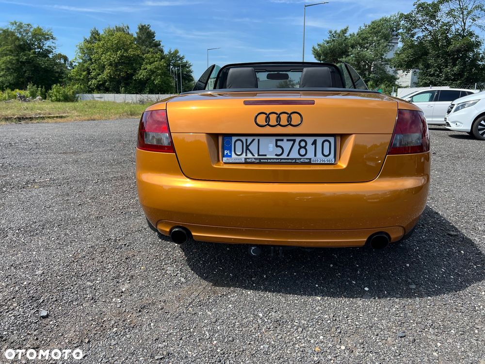 Audi A4 Cabrio 2.4 - 10