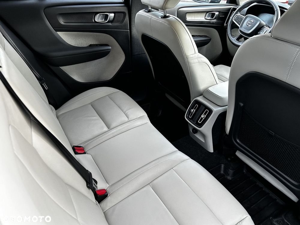 Volvo XC 40 - 14