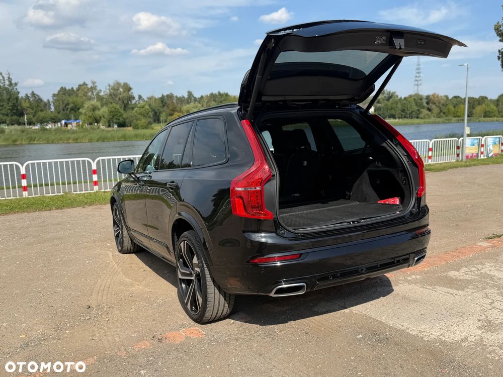 Volvo XC 90 - 8