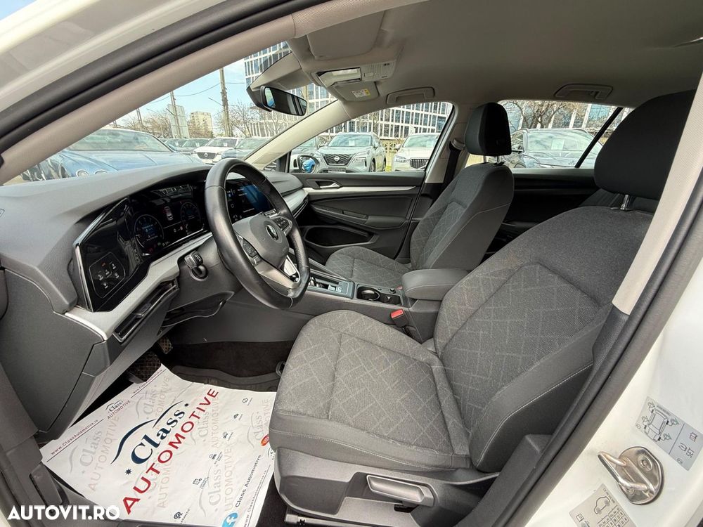 Volkswagen Golf 1.5 eTSI ACT DSG MHEV Style - 8