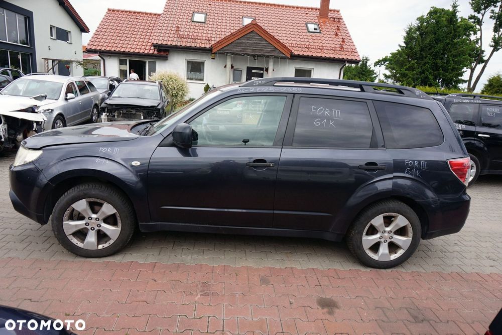 SUBARU FORESTER III SH 2008 61K 2.0 16V EJ20F 150KM TZ1B8LTZAB SZARY na części - 2