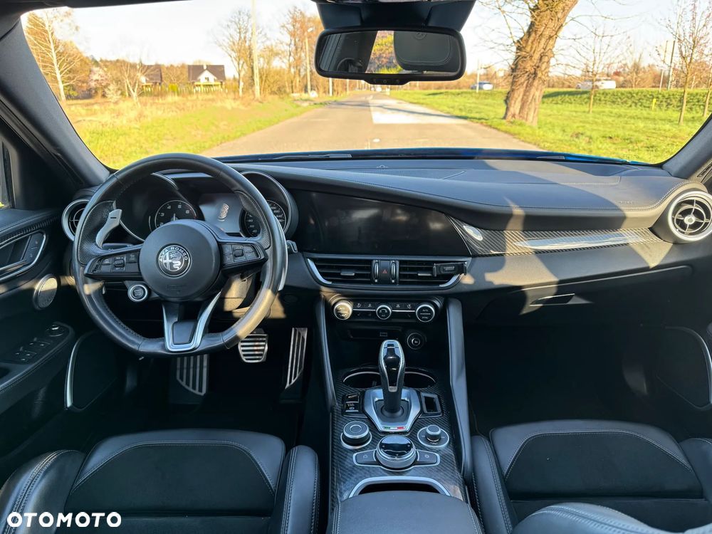 Alfa Romeo Giulia 2.0 Turbo Veloce TI Q4 - 31