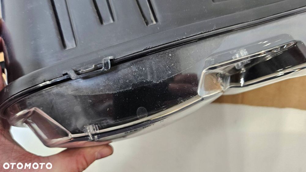 lampa przód przednia prawa dodge challenger zamiennik - 10