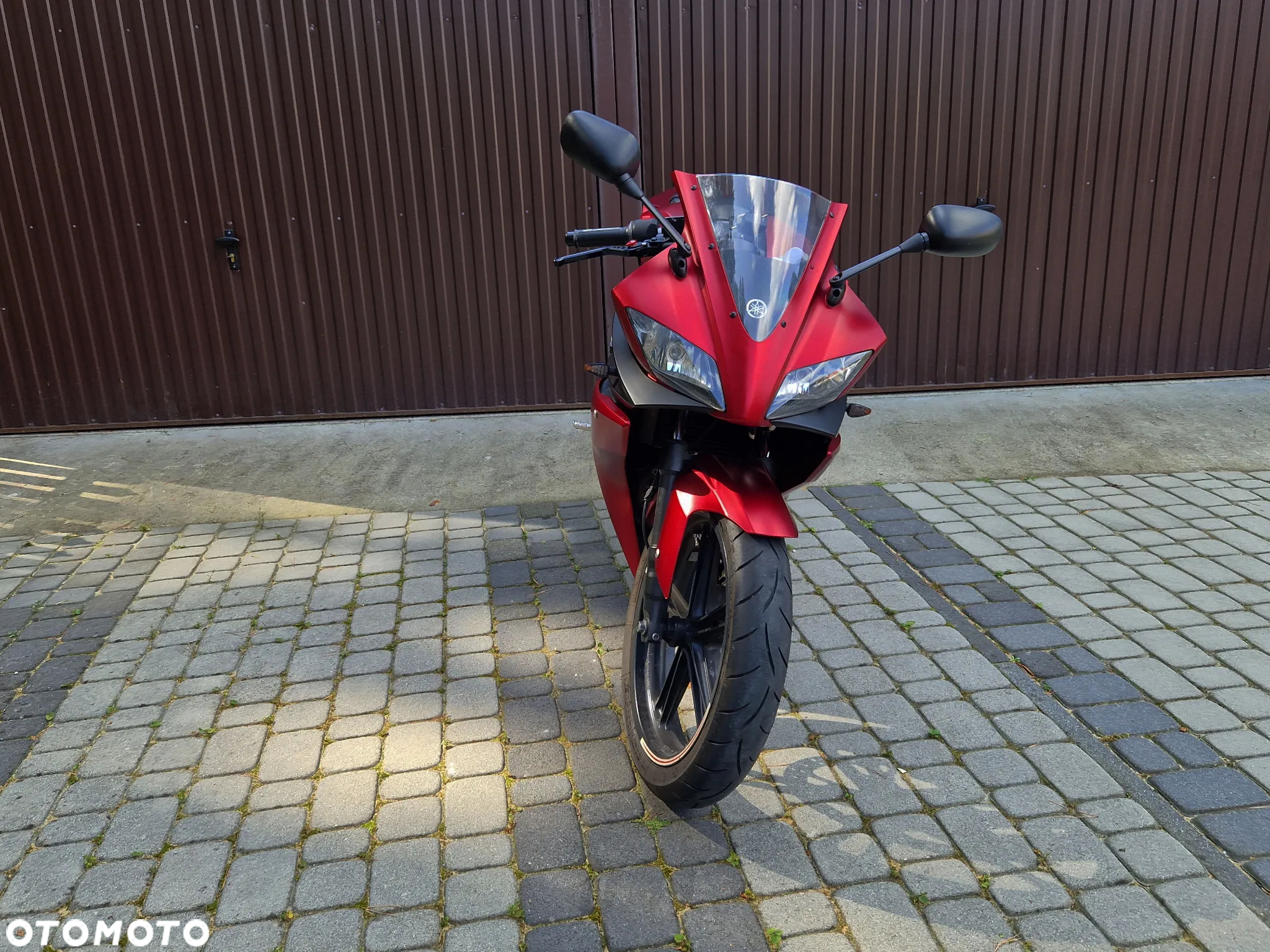 Yamaha YZF - 2