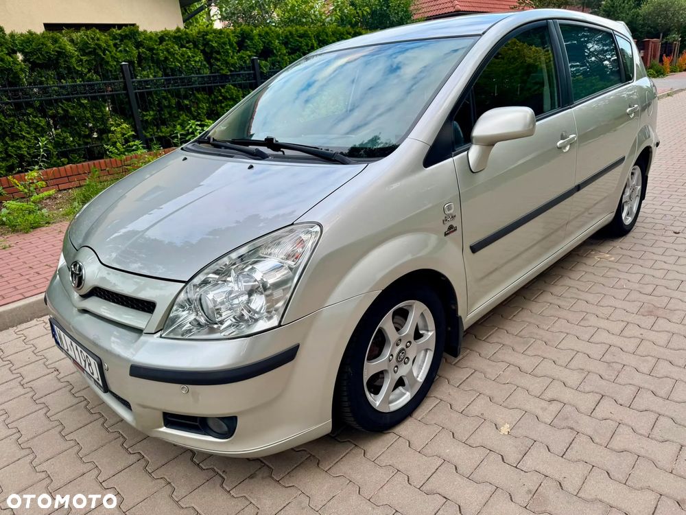 Toyota Corolla Verso 2.0 D-4D Sol - 15