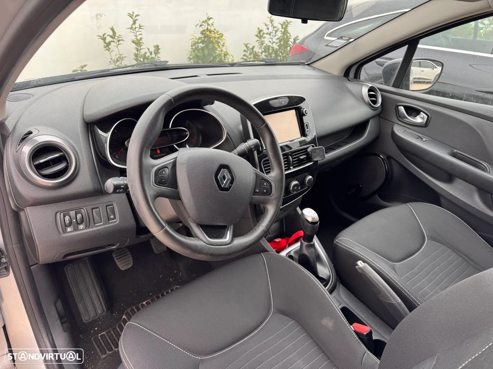 Renault Clio 1.5 dCi Limited - 8