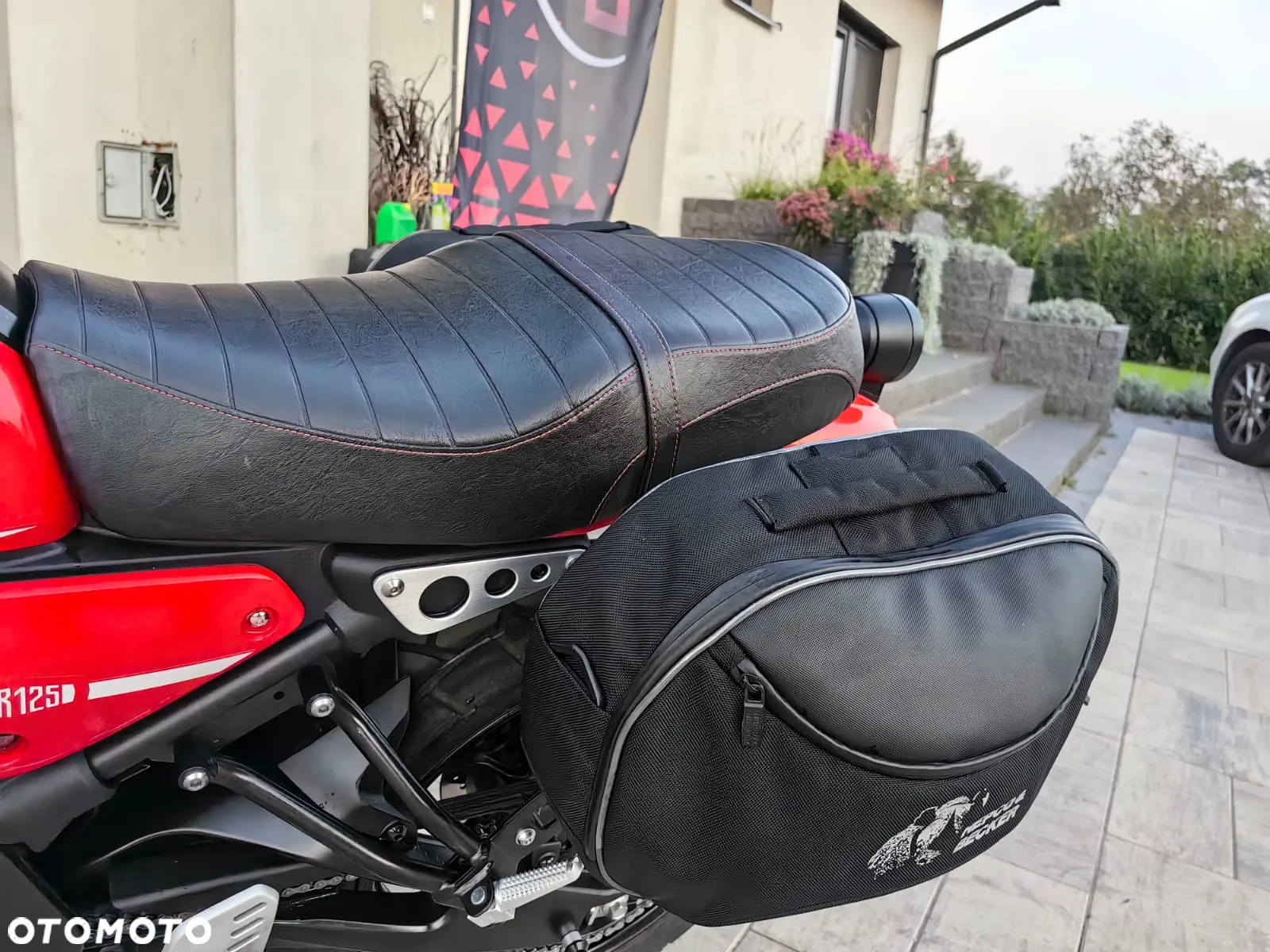 Yamaha XSR - 18