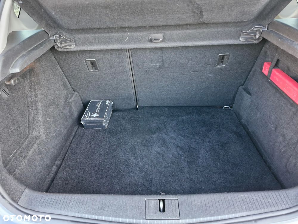 Opel Astra 1.6 ECOFLEX Start/Stop Edition - 32