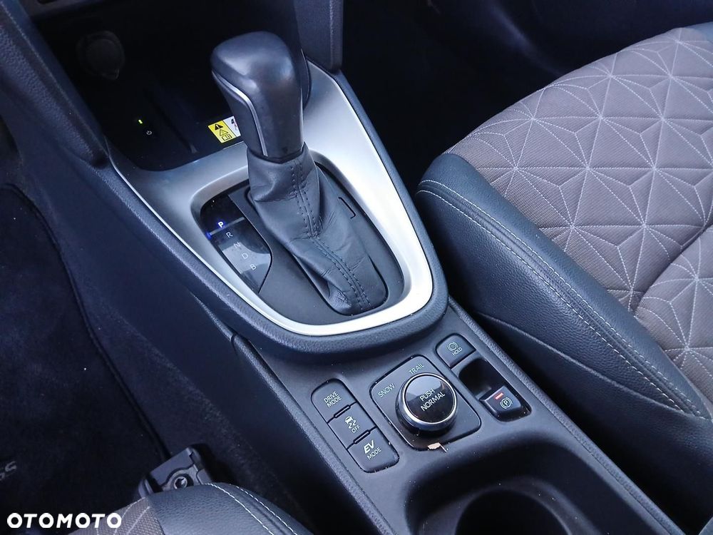 Toyota Yaris Cross - 33