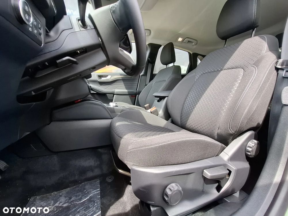 Ford Kuga 1.5 EcoBoost FWD Titanium - 10