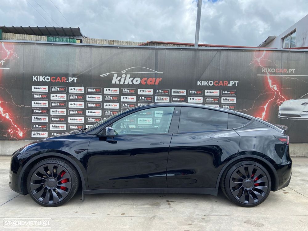 Tesla Model Y Performance Dual Motor AWD - 5