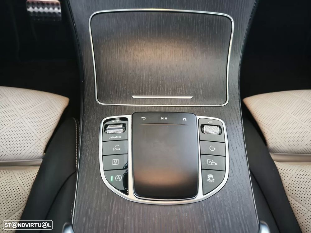 Mercedes-Benz GLC 220 d Coupe 4Matic 9G-TRONIC AMG Line Plus - 30