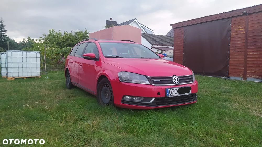Volkswagen Passat 1.6 TDI Comfortline - 1