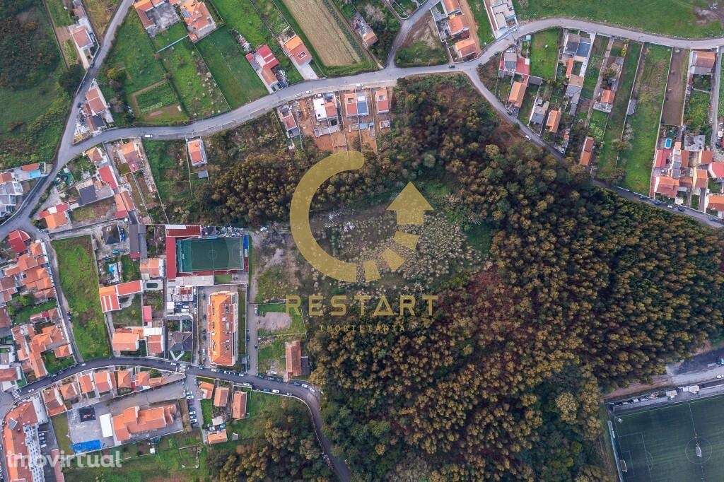 Terreno para Construção de Moradias em Valadares – Localização Privile - Grande imagem: 2/26