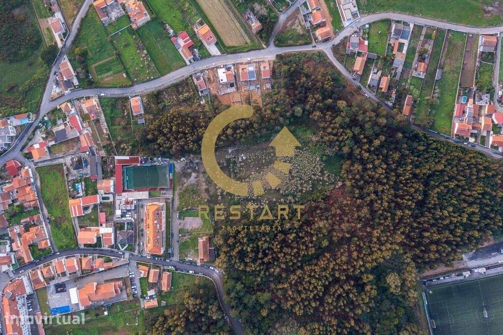 Terreno para Construção de Moradias em Valadares – Localização Privile - Grande imagem: 2/26