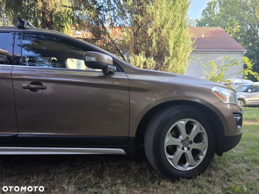 Volvo XC 60 D5 AWD Summum - 6