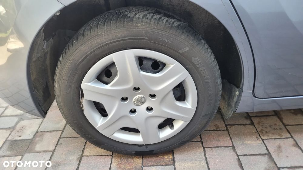 Toyota Verso 1.6 7-Sitzer Comfort - 11