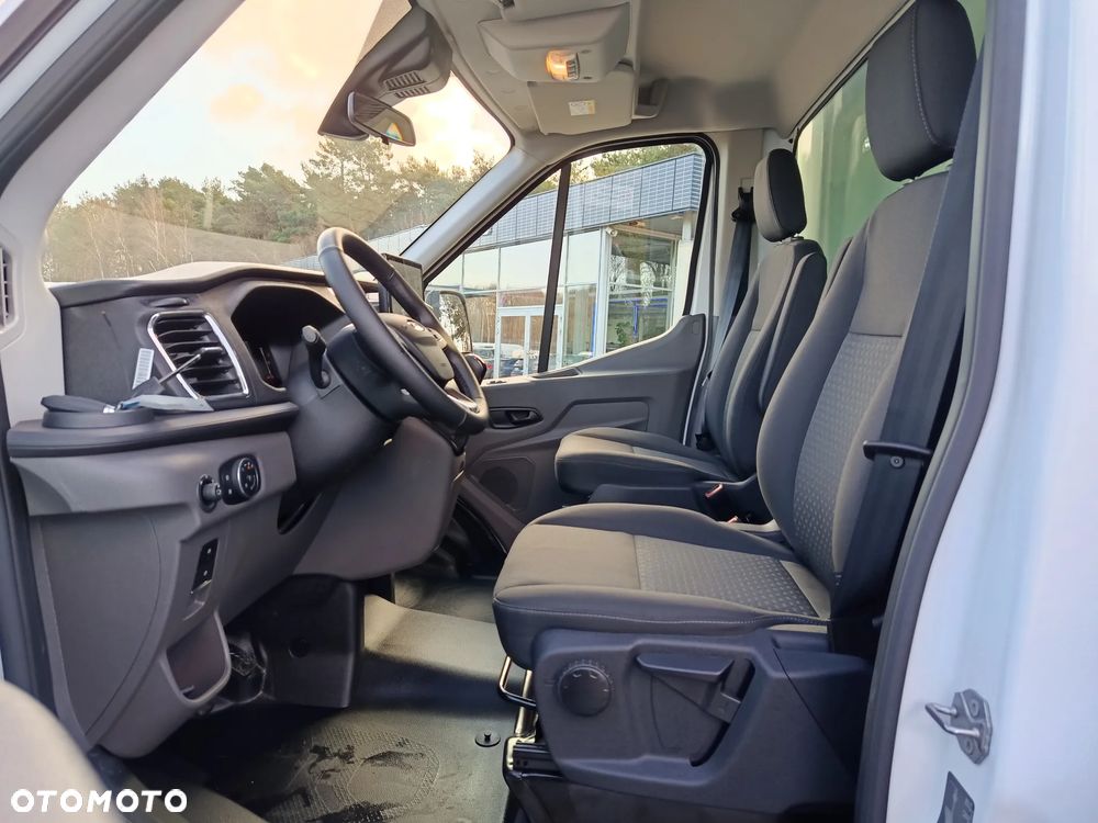 Ford Transit Kontener 4200mm x 2200mm x 2200mm 165KM automat - 6