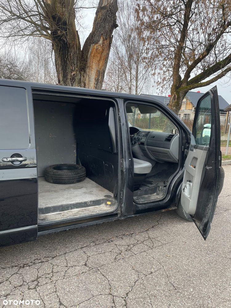 Volkswagen VW T5 2.5 131 KM long webasto klima hak 3 miejsca volkswagen transporter - 7