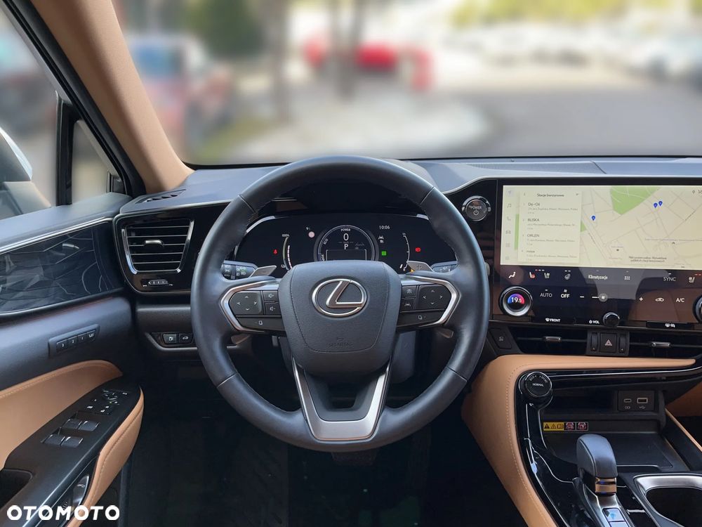 Lexus NX - 7