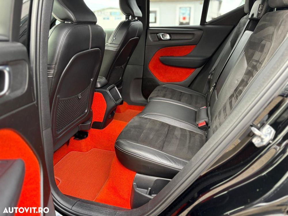 Volvo XC 40 D4 AWD Geartronic R-Design - 7