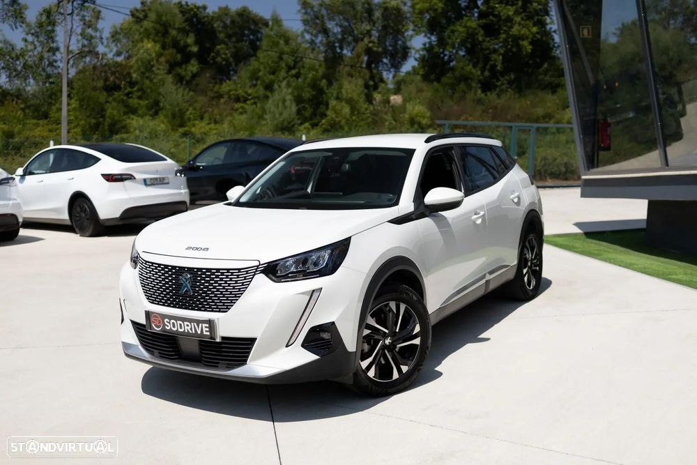 Peugeot e-2008 Allure - 7