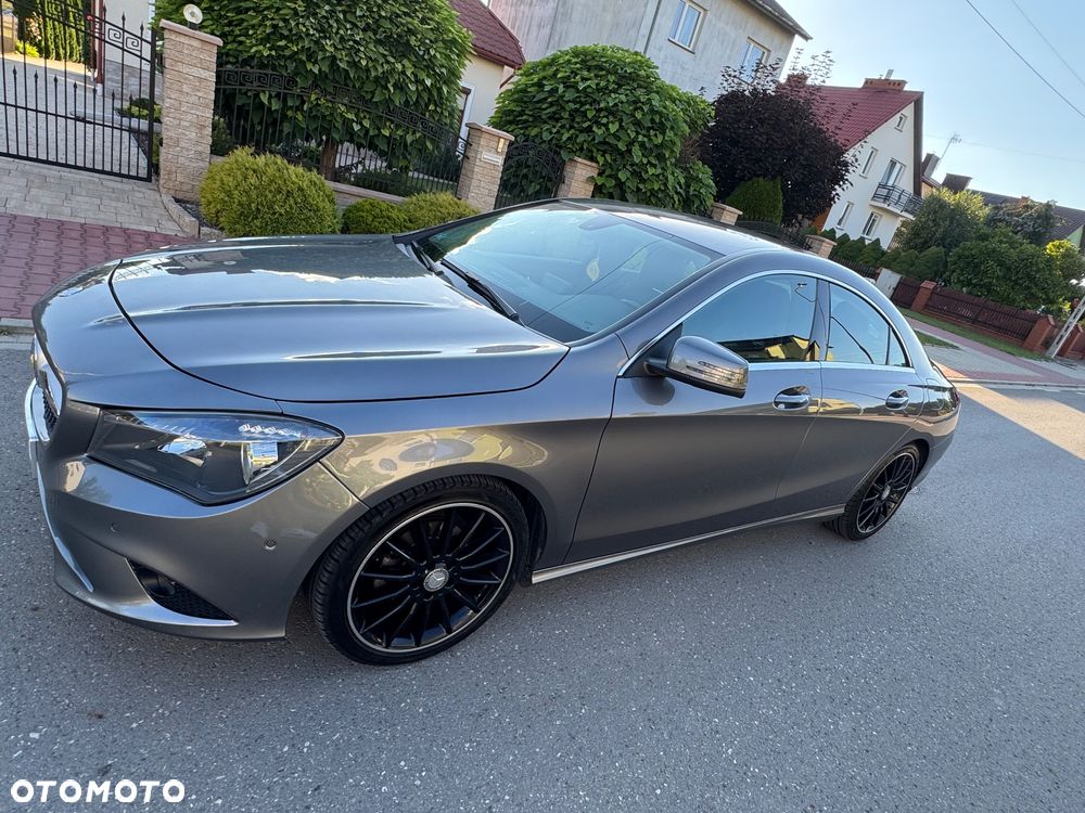 Mercedes-Benz CLA 180 - 10