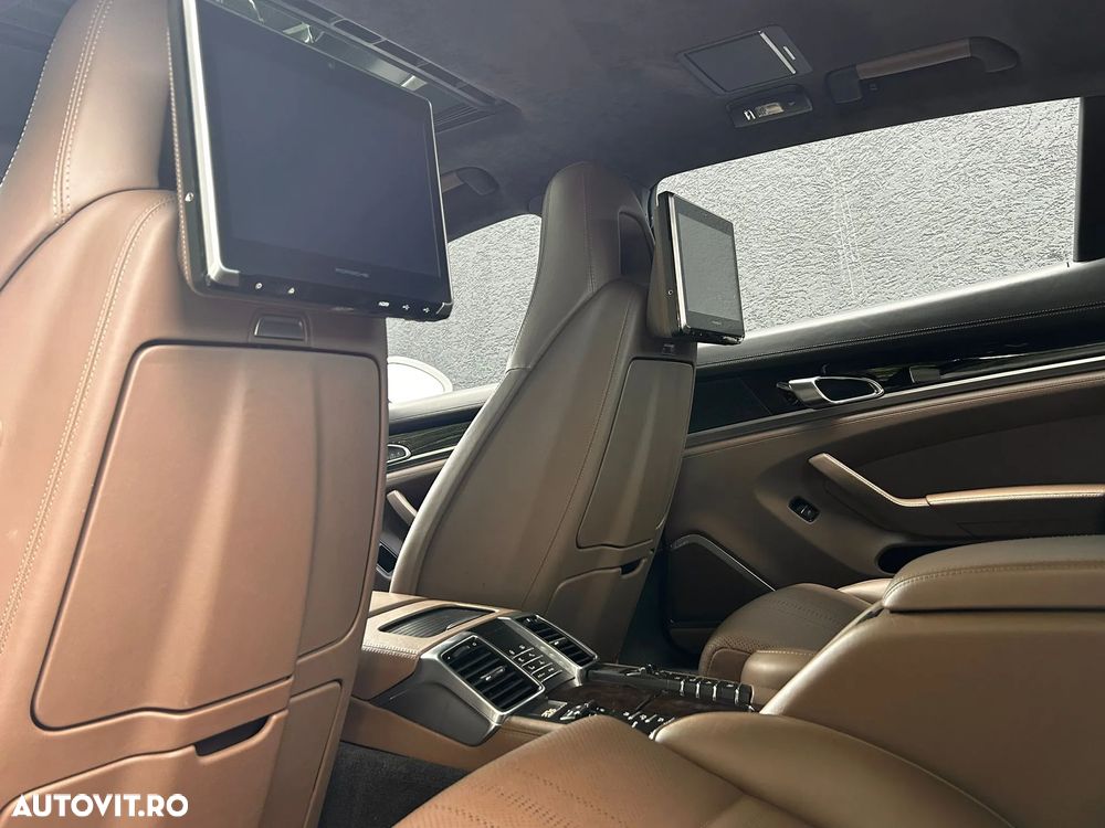 Porsche Panamera Turbo S Executive PDK - 14