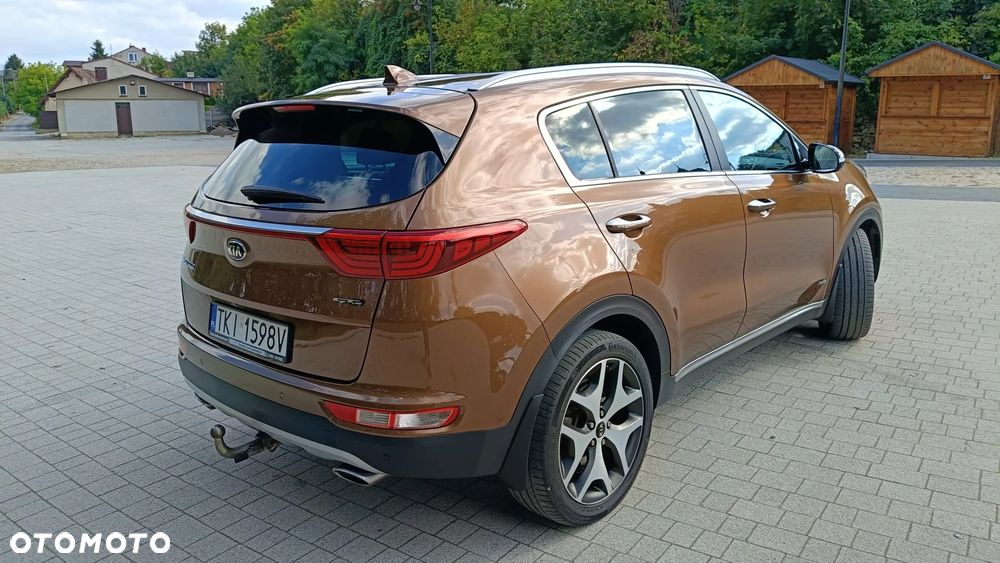Kia Sportage 2,0 CRDI AWD GT Line - 3