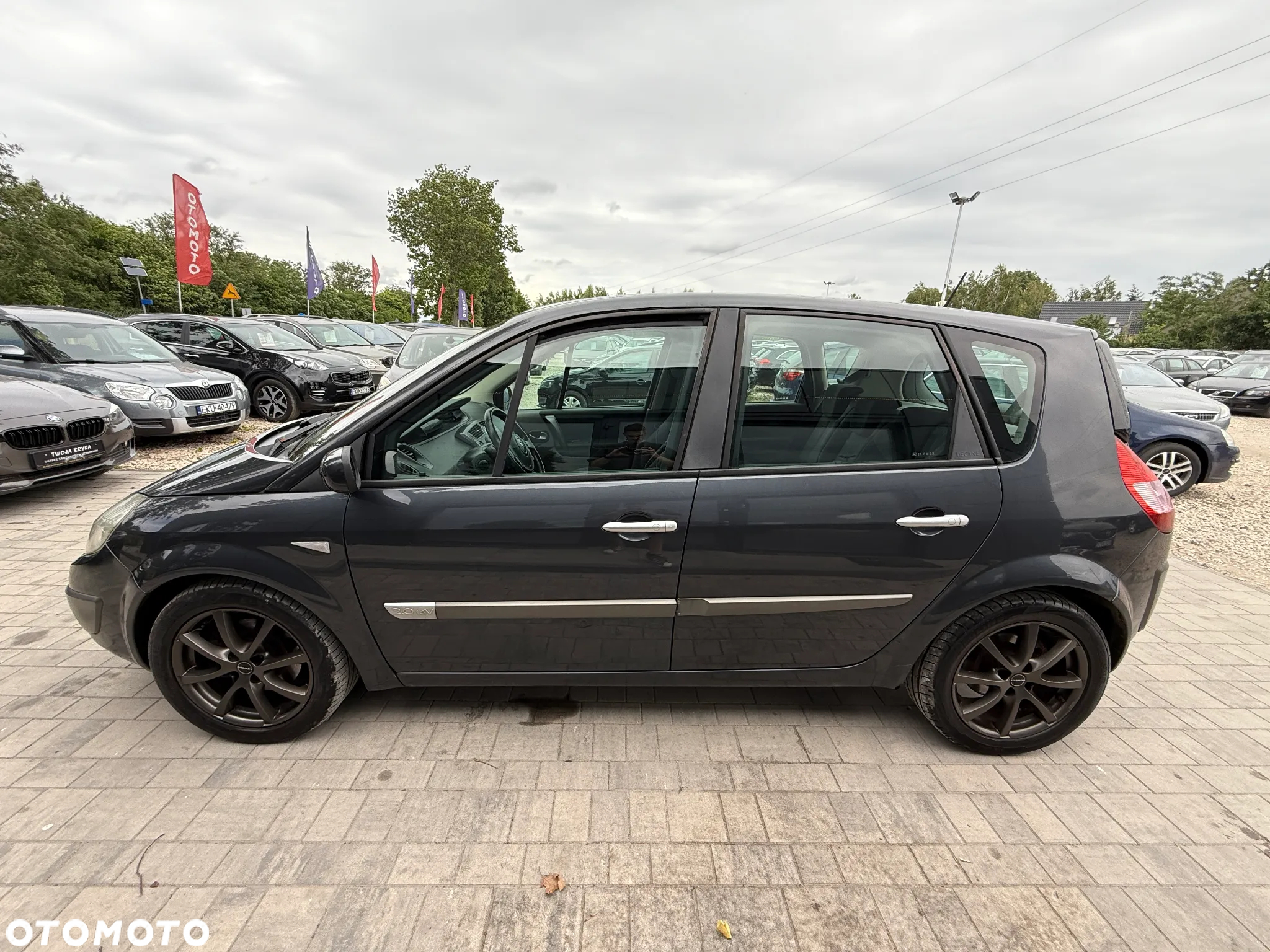 Renault Scenic 2.0 Exception - 16
