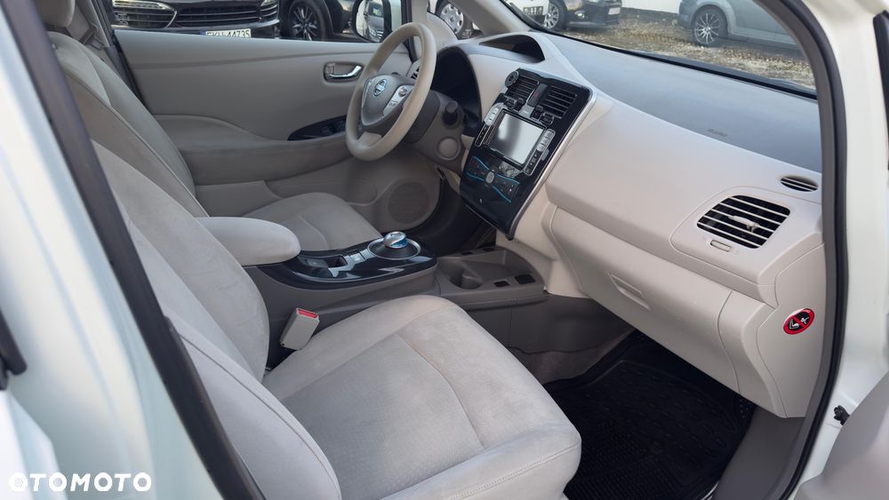 Nissan Leaf - 23