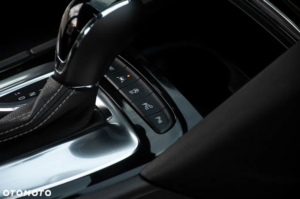 Opel Insignia Sport2.0 Direct InjTurbo 4x4 Ultimate Exclusive - 19