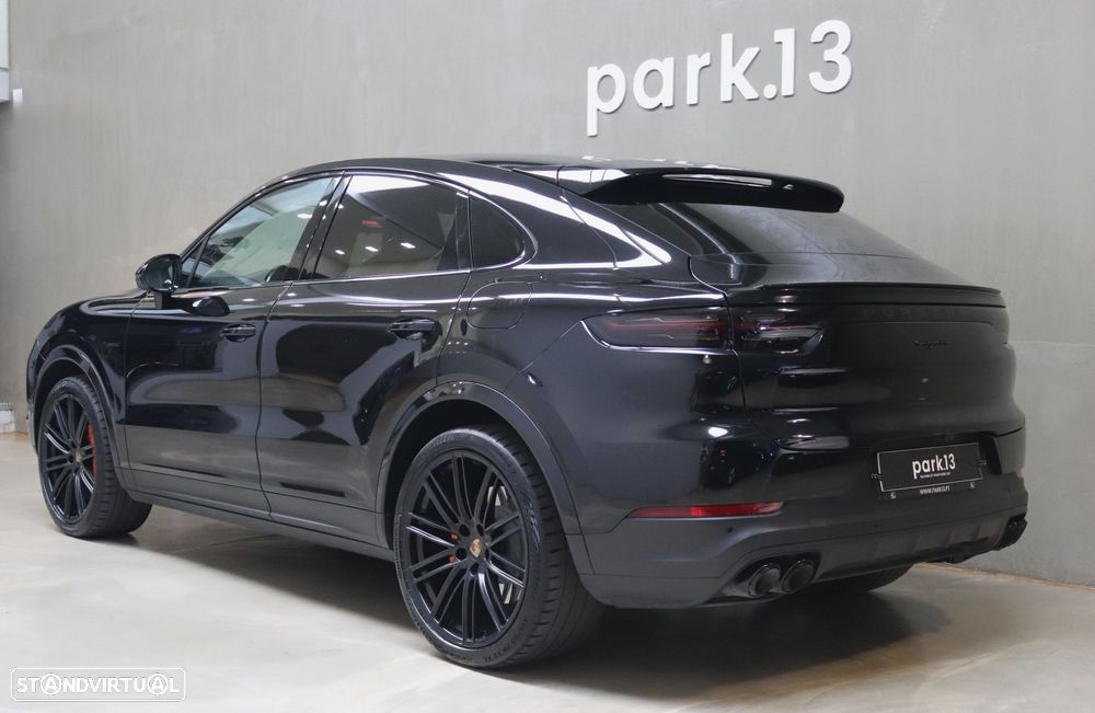 Porsche Cayenne Coupé E-Hybrid Platinum Edition - 46