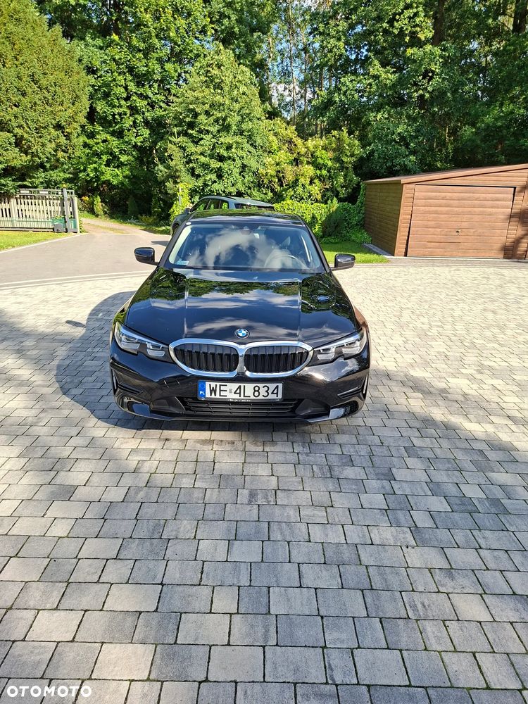 BMW Seria 3 - 18