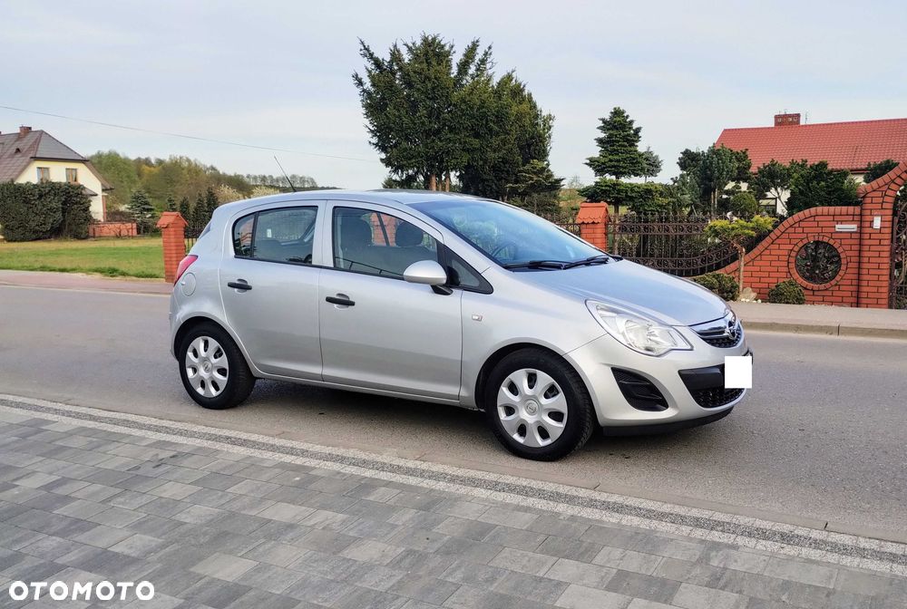 Opel Corsa - 1