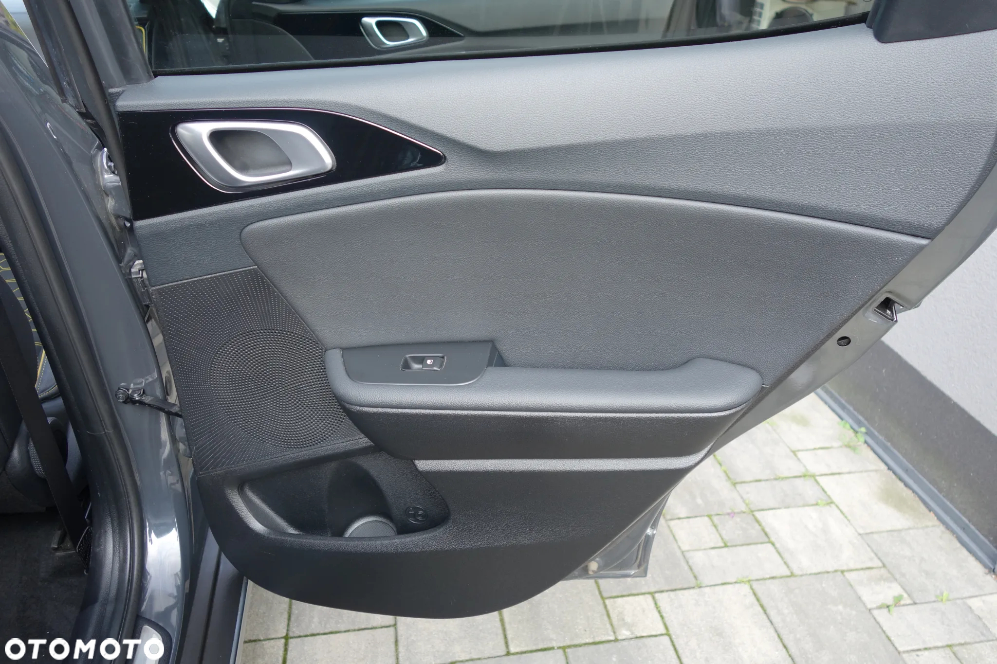 Kia XCeed 1.5 T-GDI L Business Line - 16