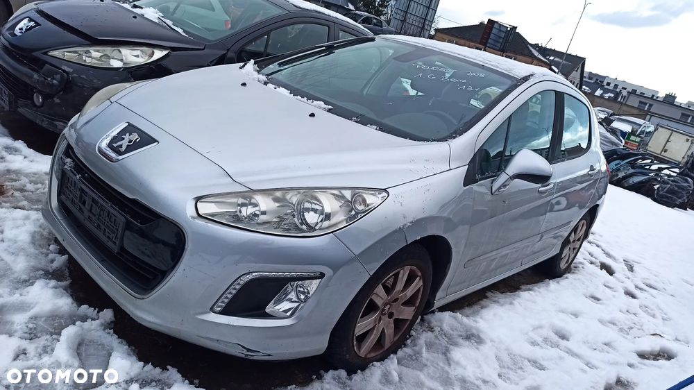 PEUGEOT 308 - 1