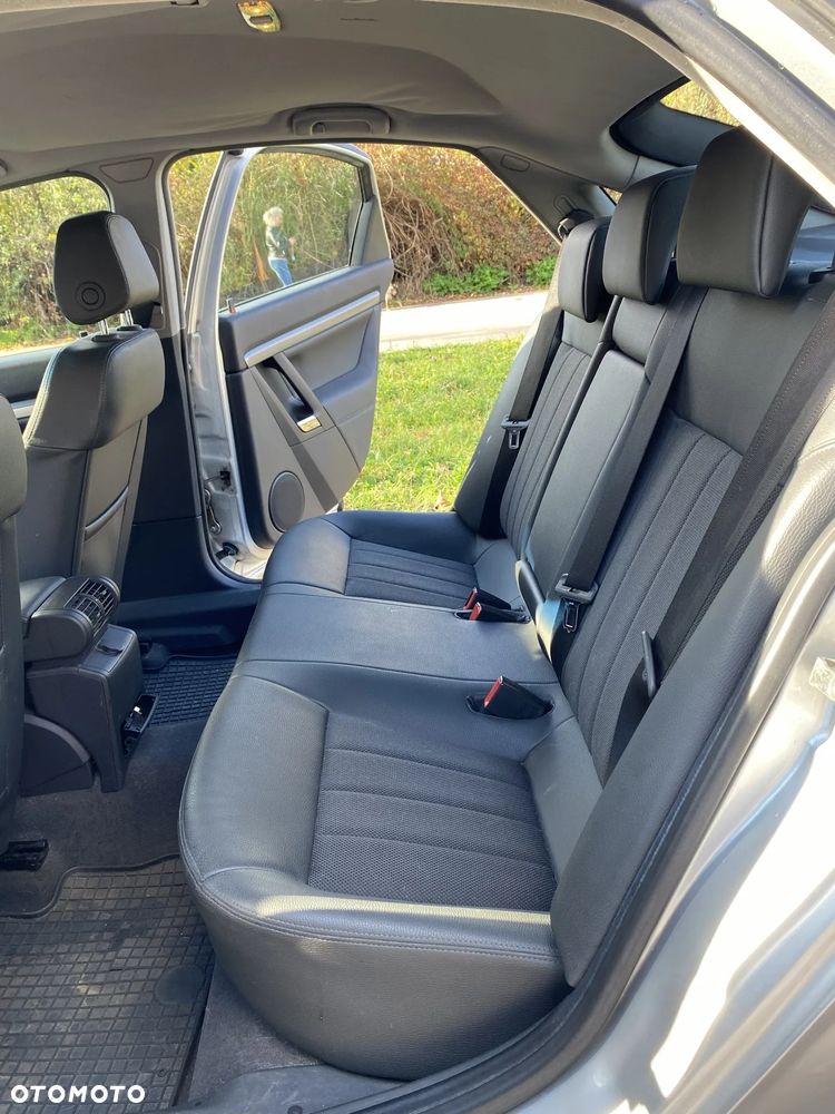 Opel Vectra 1.9 CDTI Sport / GTS - 18