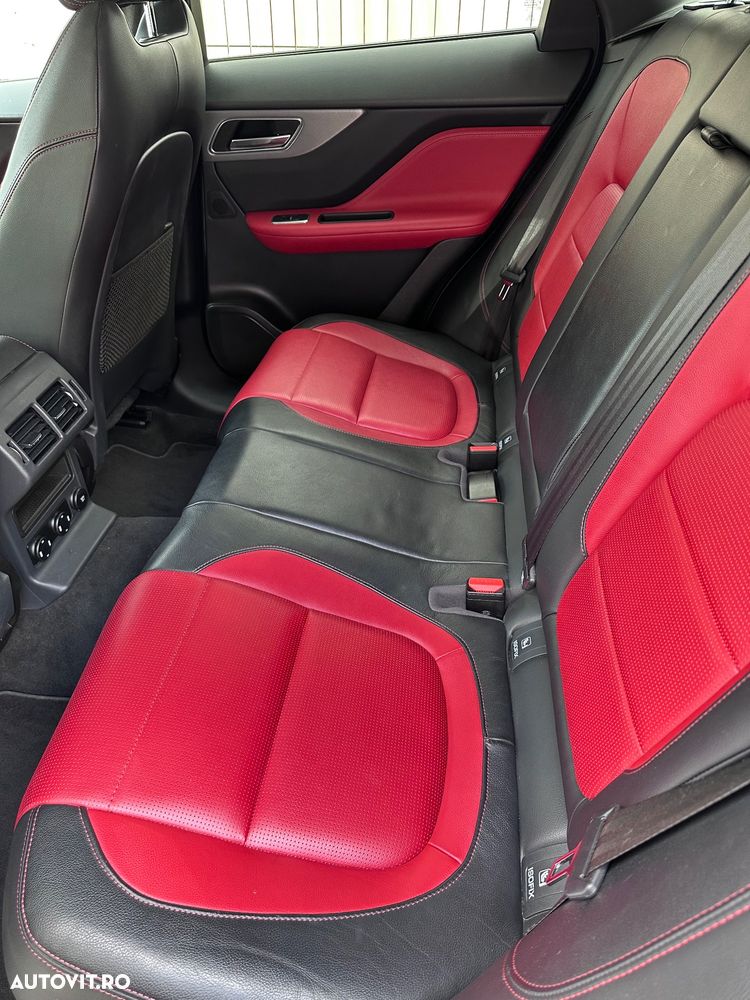 Jaguar F-Pace 20d Aut. Portfolio - 8