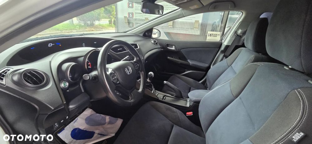 Honda Civic 1.8 i-VTEC Executive - 31