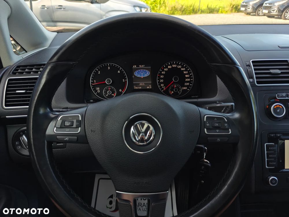 Volkswagen Touran 1.6 TDI DPF Highline - 7
