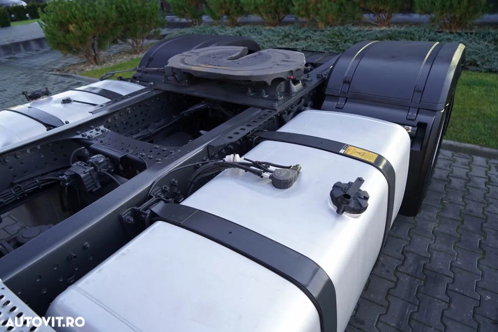 Mercedes-Benz ACTROS 1845 / BIG SPACE / 2020 - 12