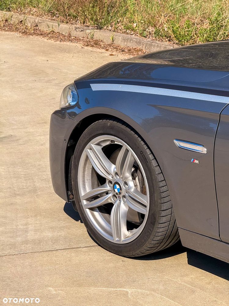 BMW Seria 5 M550d xDrive - 6