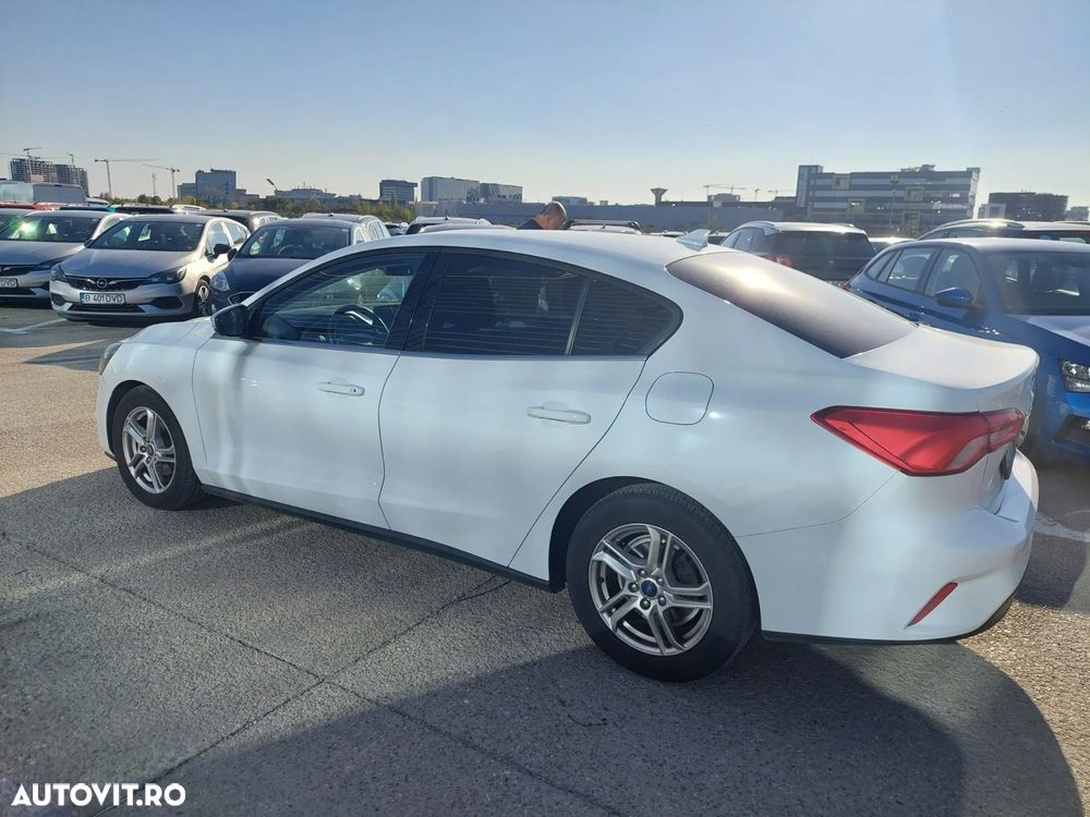 Ford Focus 1.0 EcoBoost Trend Edition - 5