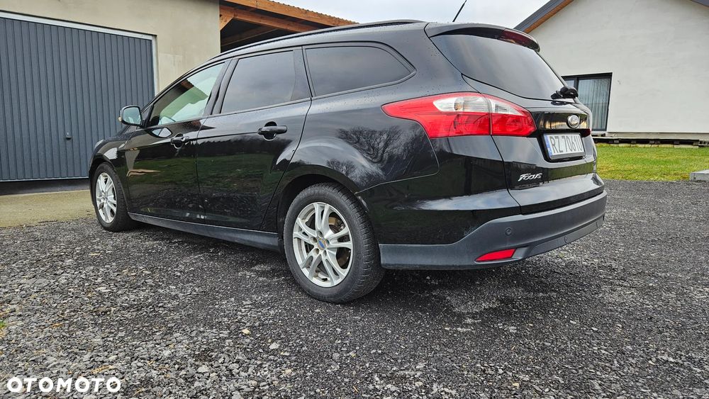Ford Focus ver-1-6-tdci-titanium - 10