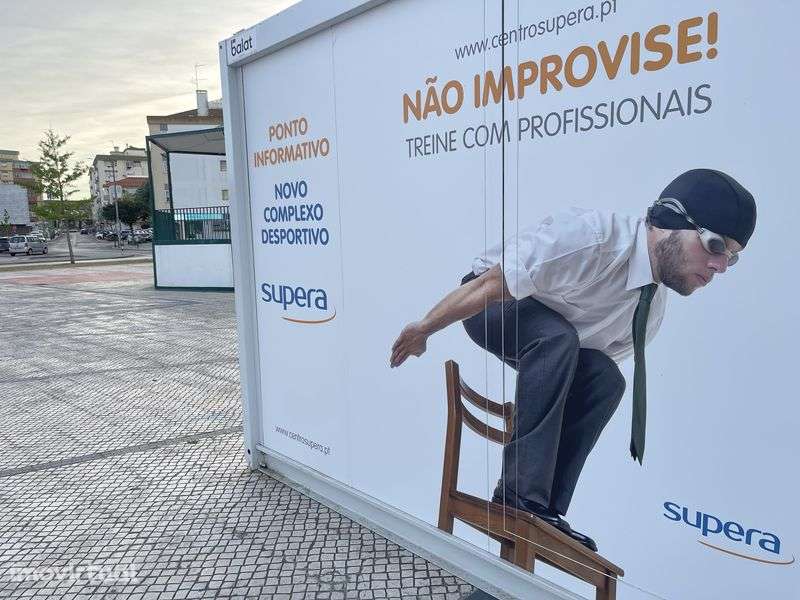 Corrois T2 no centro 5m estacão - Grande imagem: 2/9