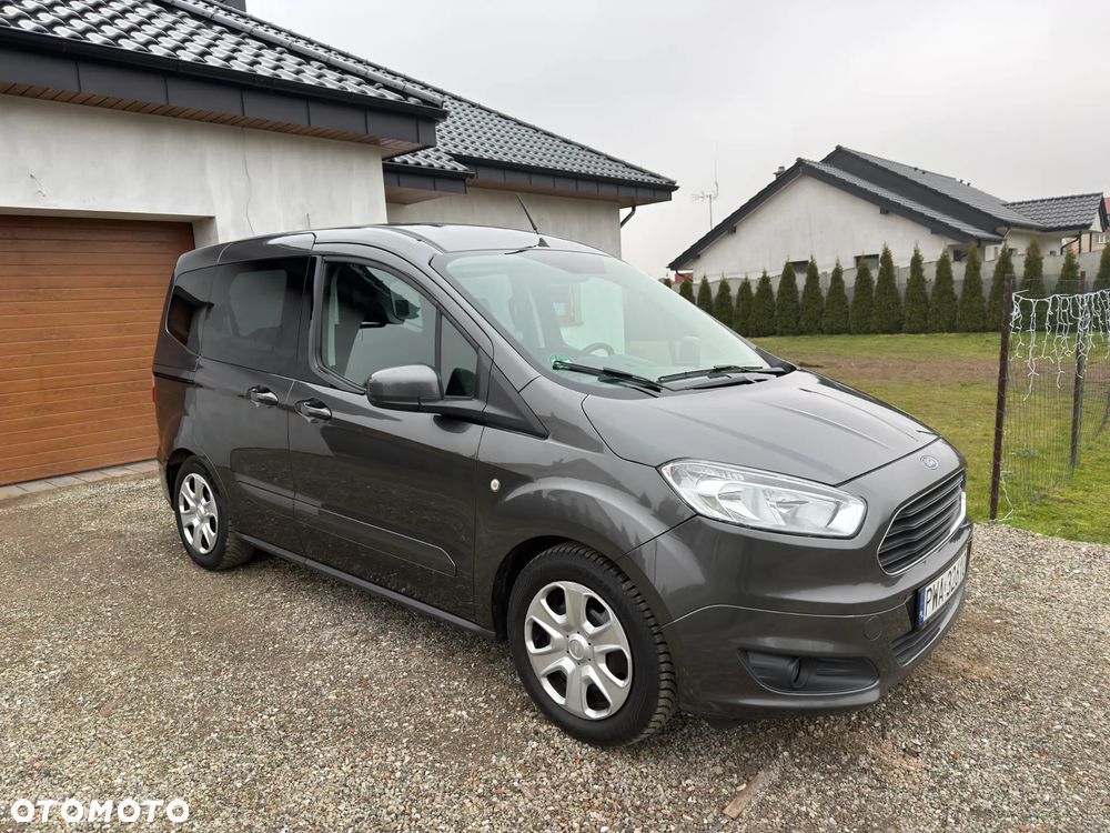 Ford Tourneo Courier 1.0 EcoBoost Ambiente - 2